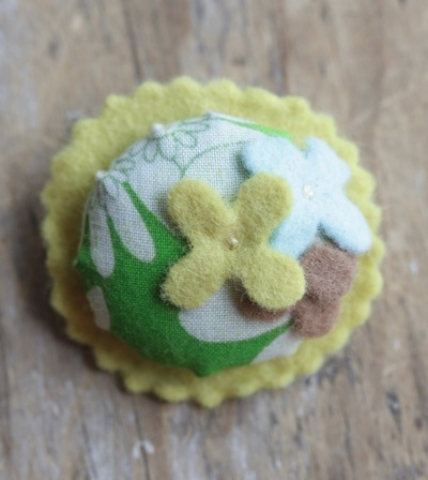 Sweet Floral Brooch #1