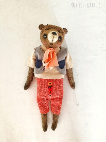 Picture of Bernardo Bear  -  OOAK Soft Sculpture Art  - by Jana Jordan   