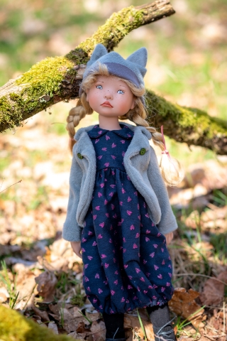 Picture of NEW 2025 - "Frieda" Junior Zwergnase Puppen - 55cm/21.5” 