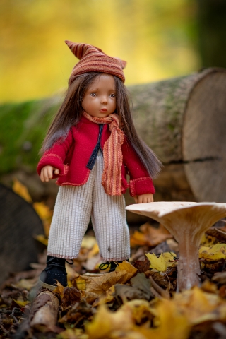 Picture of NEW - 20206  "HELVI" - 35cm/13.75" Junior Puppen by Zwergnase - IN STOCK
