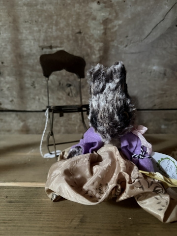 Picture of Lottie Bunny  – 9" ooak character by Blue Ridge