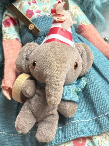 Picture of Itty Eddie Ellie  - OOAK Wee Toy - by Jody Battaglia   