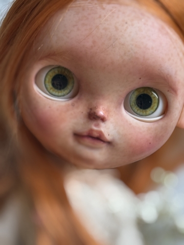 Picture of "Dara" - Custom STOCK Blythe Doll by Blue Mountain Blythes  