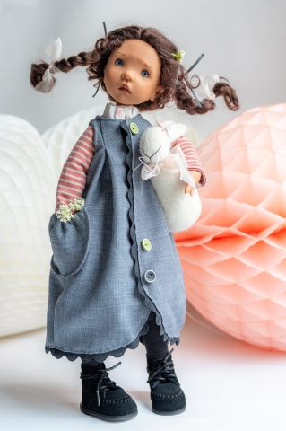 Picture of LAST ONE IN STOCK NEW - "IDA & Bunny" - LE 25 SPRING 2026 SPOONS Collection - 42cm/16.5" BJD by Zwergnase -Exclusive Bonus 