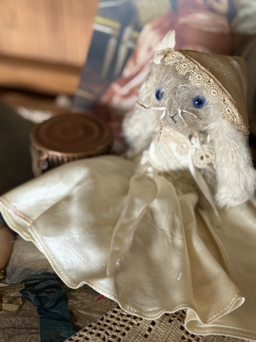 Picture of "Flopsy Somebunny Special " - ooak art rabbit by Letty Worley
